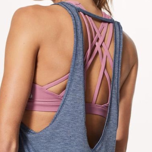 Lulu Lemon active wear size 4 - Picture 3 of 4